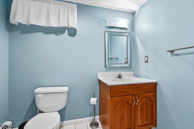 21 Turkey Hill Rd, Montville Twp., NJ 07005