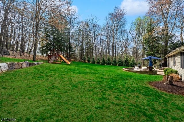 21 Turkey Hill Rd, Montville Twp., NJ 07005