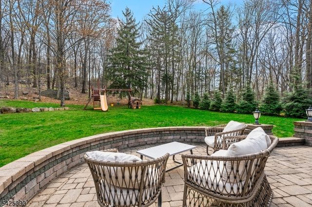 21 Turkey Hill Rd, Montville Twp., NJ 07005