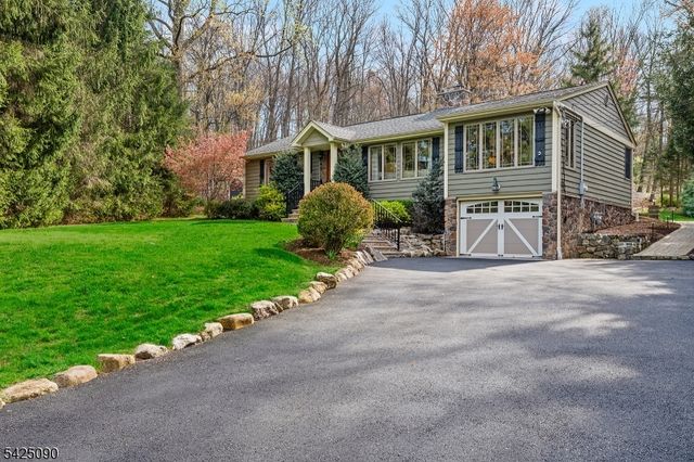 21 Turkey Hill Rd, Montville Twp., NJ 07005