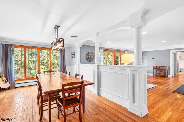 21 Turkey Hill Rd, Montville Twp., NJ 07005