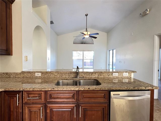 2859 BLOOMING ALAMANDA LOOP, Kissimmee, FL 34747