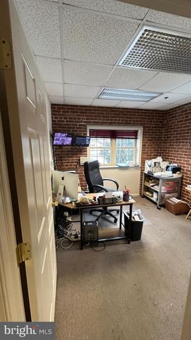 113 E CHESTNUT ST, Souderton, PA 18964