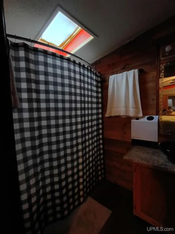 120 Town Line Road, Skandia, MI 49885