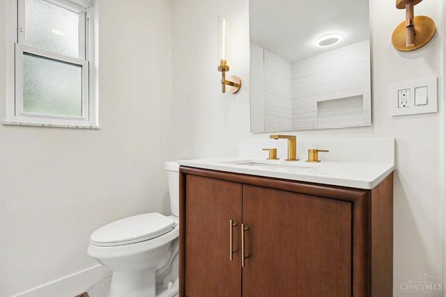 7420 Elkwood Drive, West Chester, OH 45069