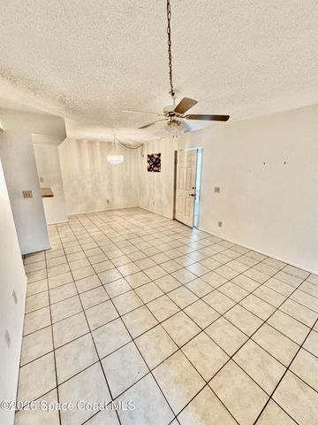 915 Sonesta Avenue NE 102, Palm Bay, FL 32905