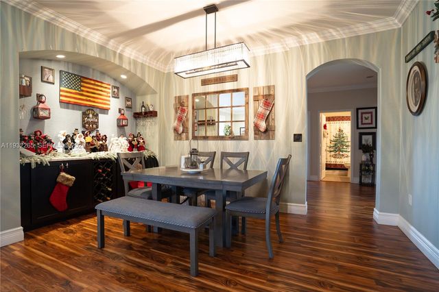 2135 NW 14th Ter, Homestead, FL 33030