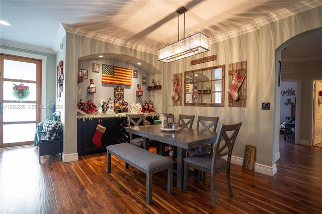 2135 NW 14th Ter, Homestead, FL 33030