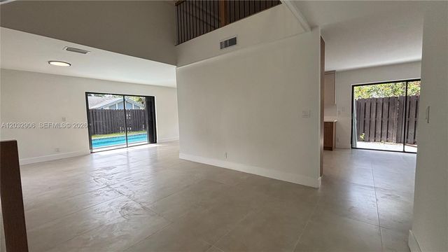 49 Forest Circle, Cooper City, FL 33026