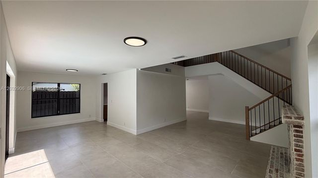 49 Forest Circle, Cooper City, FL 33026