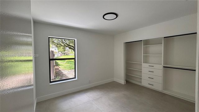 49 Forest Circle, Cooper City, FL 33026