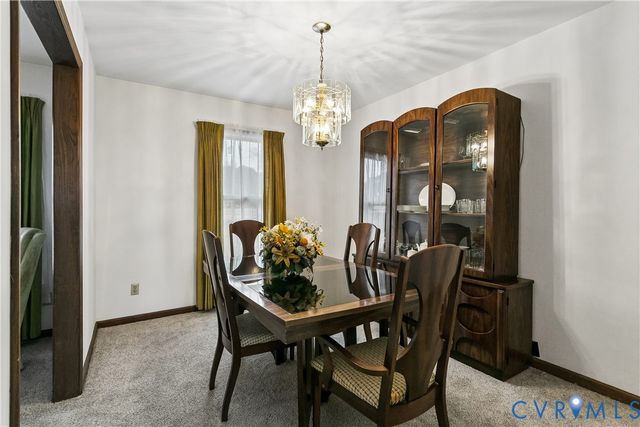 8950 Cook Dr, Hayes, VA 23072