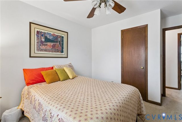 8950 Cook Dr, Hayes, VA 23072