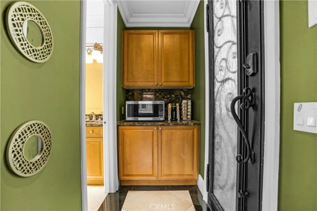 7231 Brandon Court, Riverside, CA 92506