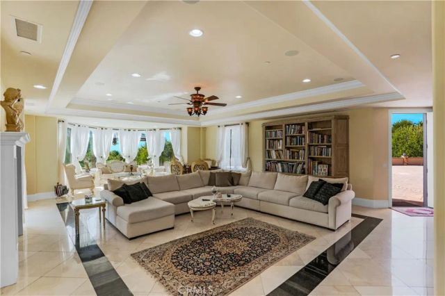 7231 Brandon Court, Riverside, CA 92506