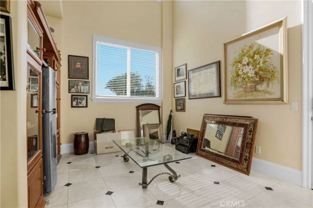 7231 Brandon Court, Riverside, CA 92506