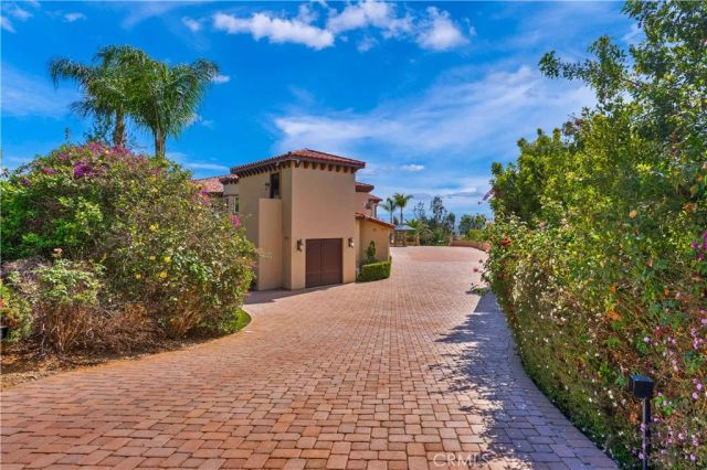 7231 Brandon Court, Riverside, CA 92506
