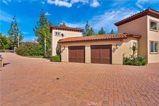 7231 Brandon Court, Riverside, CA 92506