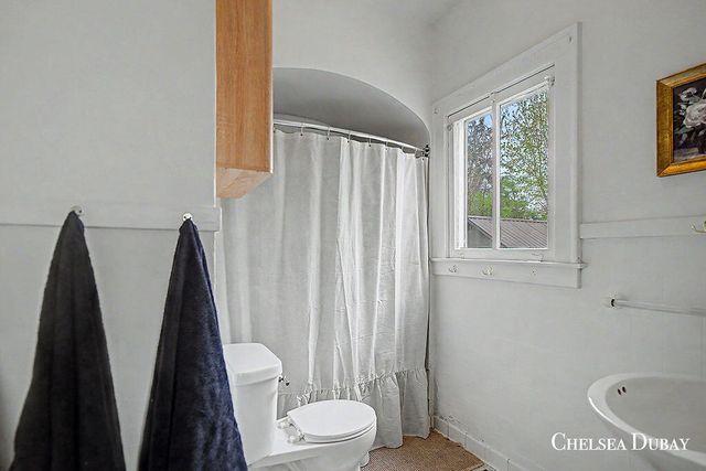 424 Lincoln Lake, Lowell, MI 49331