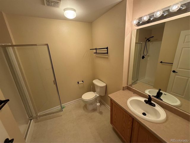 18681 E Water Drive B, Aurora, CO 80013