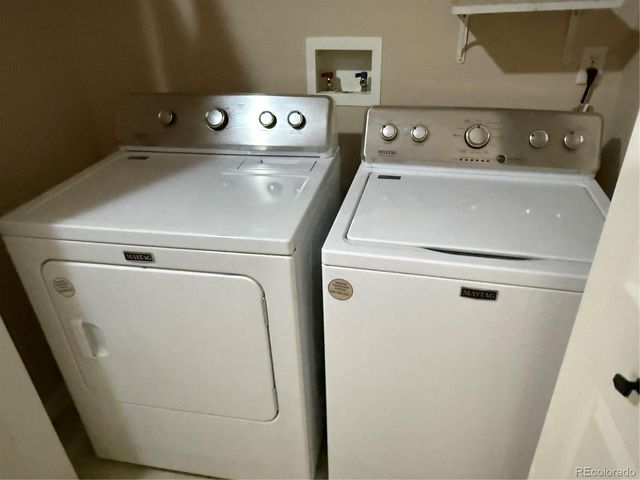18681 E Water Drive B, Aurora, CO 80013