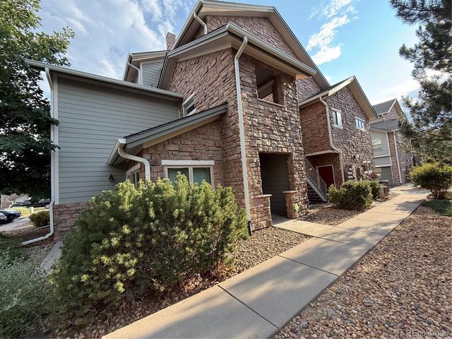 18681 E Water Drive B, Aurora, CO 80013