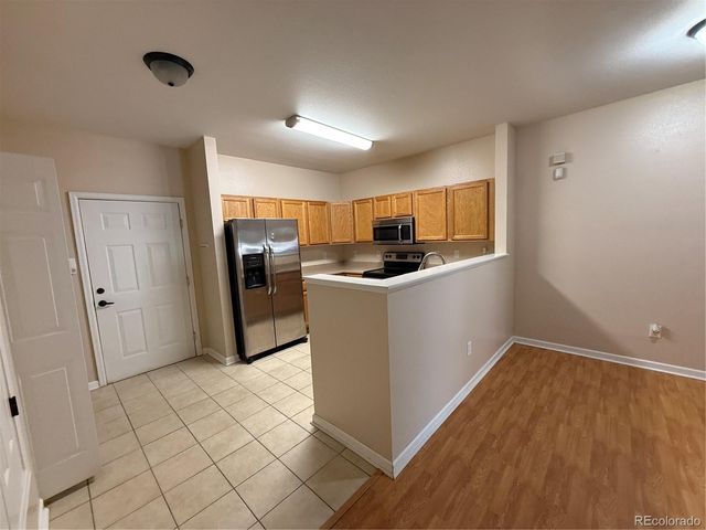 18681 E Water Drive B, Aurora, CO 80013