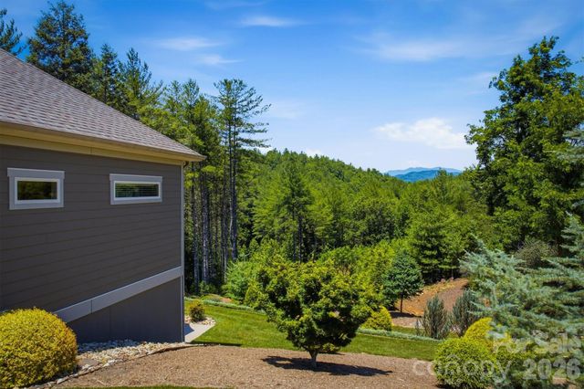 5515 Cedar Cove Way, Lenoir, NC 28645