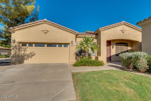 2037 W PERIWINKLE Way, Chandler, AZ 85248