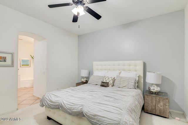 2037 W PERIWINKLE Way, Chandler, AZ 85248