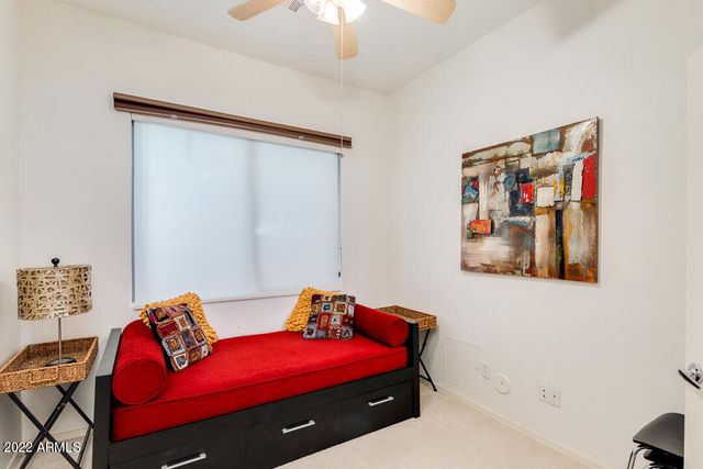 2037 W PERIWINKLE Way, Chandler, AZ 85248