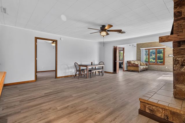 904 Cottage Row Lane, Cedar Falls, IA 50613