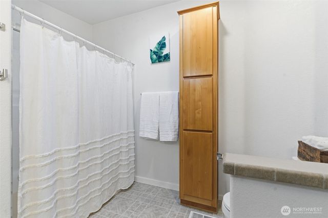 30 NE Lake Place, Tahuya, WA 98588