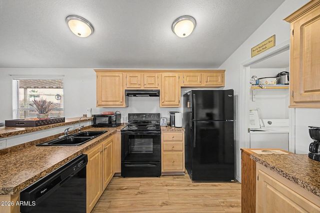 834 S MERIDIAN Road 46, Apache Junction, AZ 85120
