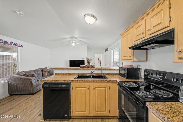 834 S MERIDIAN Road 46, Apache Junction, AZ 85120