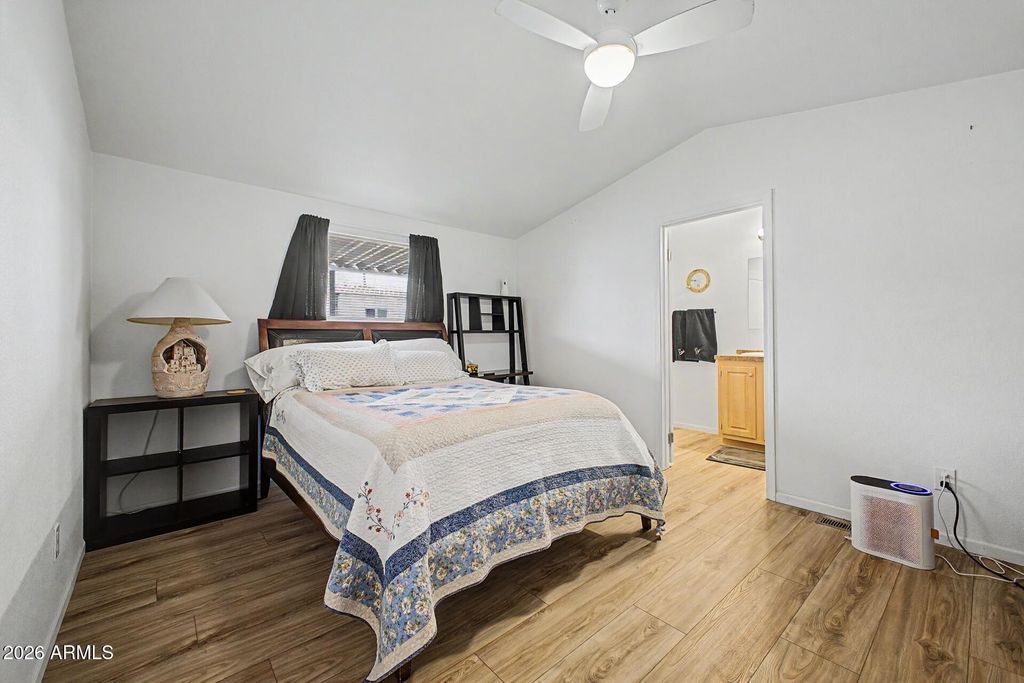 Image 17 of property listing at 834 S MERIDIAN Road 46, Apache Junction, AZ 85120