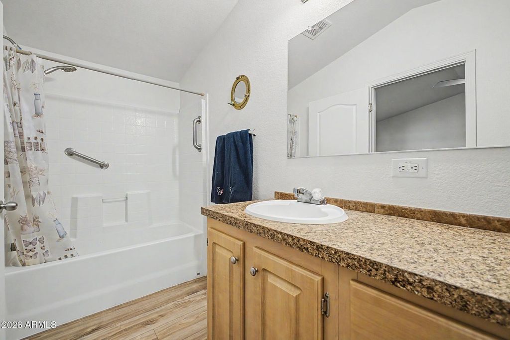 Image 20 of property listing at 834 S MERIDIAN Road 46, Apache Junction, AZ 85120