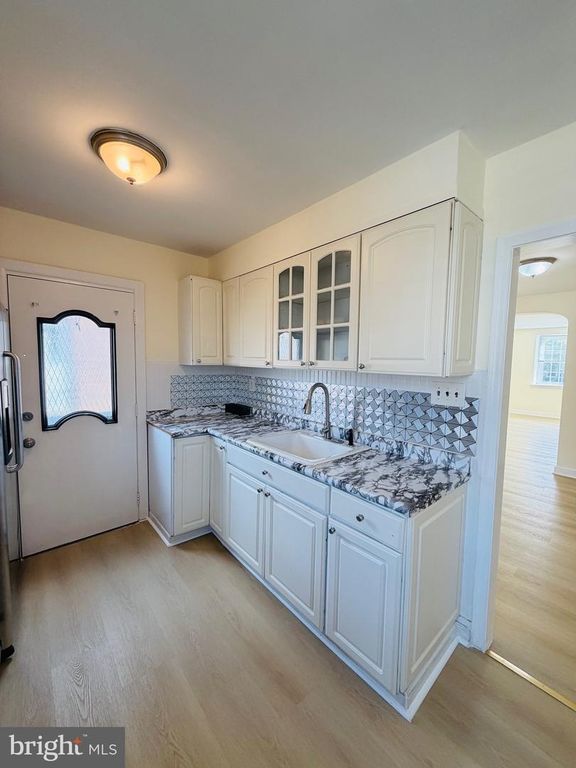 2219 FULLER ST, PHILADELPHIA, PA 19152 — photo 5