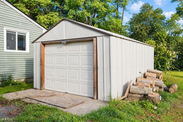 3259 Berent Street, Burton, MI 48529