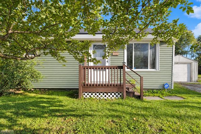 3259 Berent Street, Burton, MI 48529