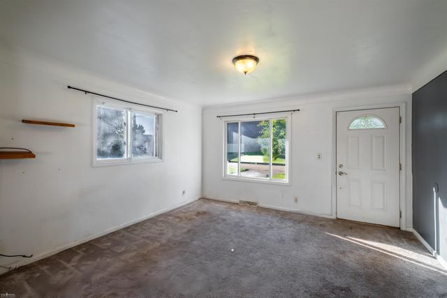 3259 Berent Street, Burton, MI 48529