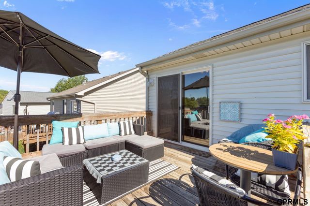 17625 Josephine Street, Omaha, NE 68136