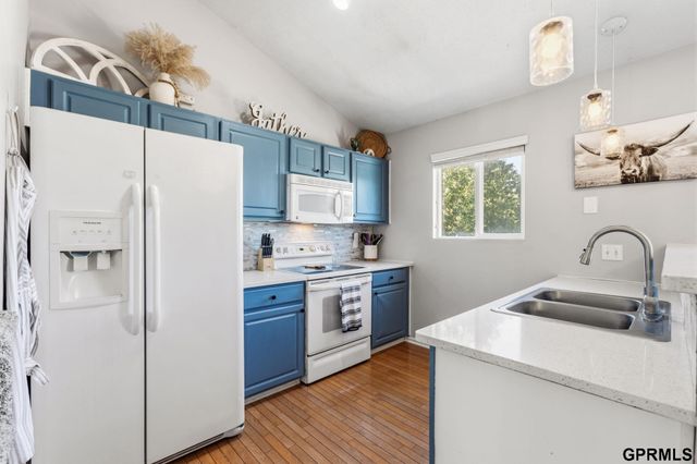 17625 Josephine Street, Omaha, NE 68136