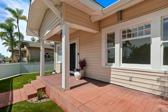 1130 Fort Stockton, San Diego, CA 92103