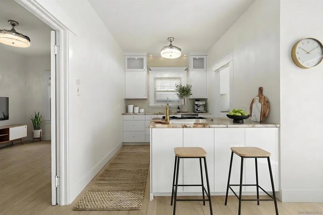 1130 Fort Stockton, San Diego, CA 92103