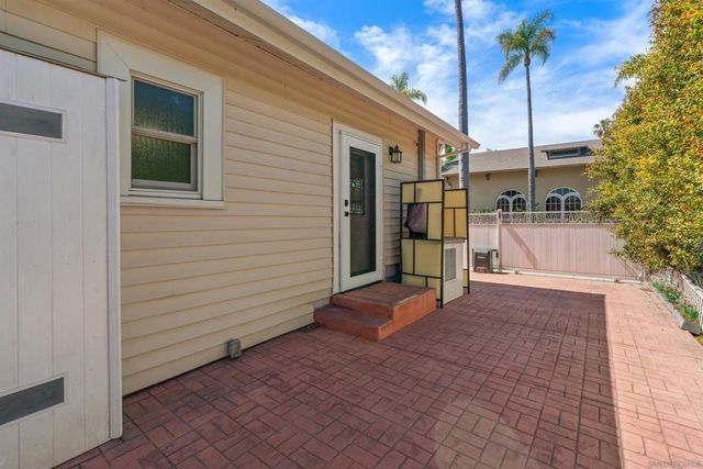 1130 Fort Stockton, San Diego, CA 92103