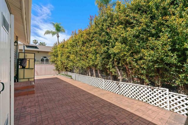 1130 Fort Stockton, San Diego, CA 92103