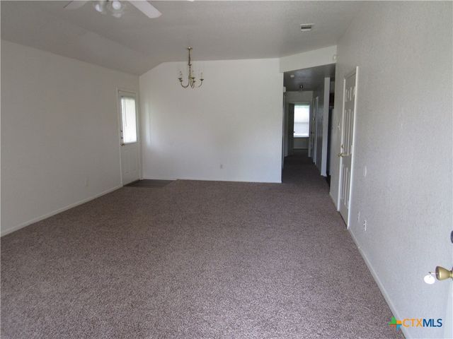 3903-B Hitchrock, Killeen, TX 76549