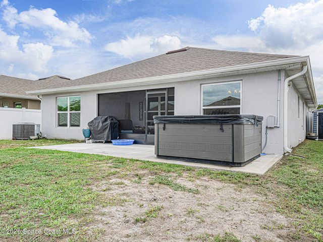 694 Moment Street, Cocoa, FL 32926