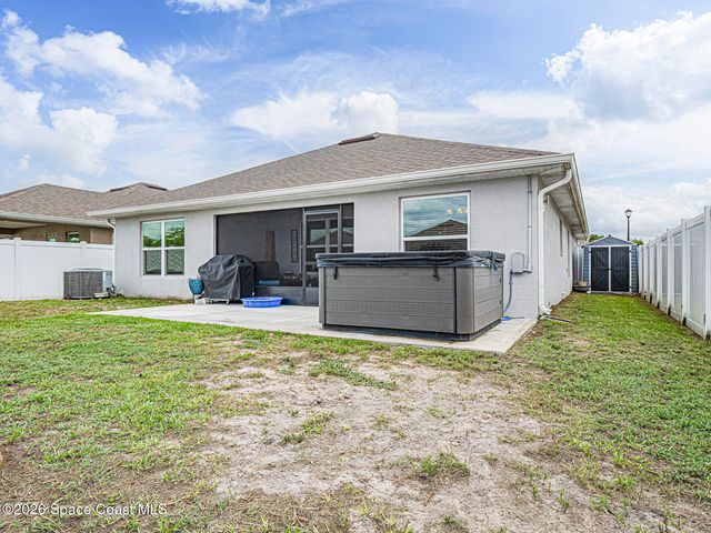 694 Moment Street, Cocoa, FL 32926